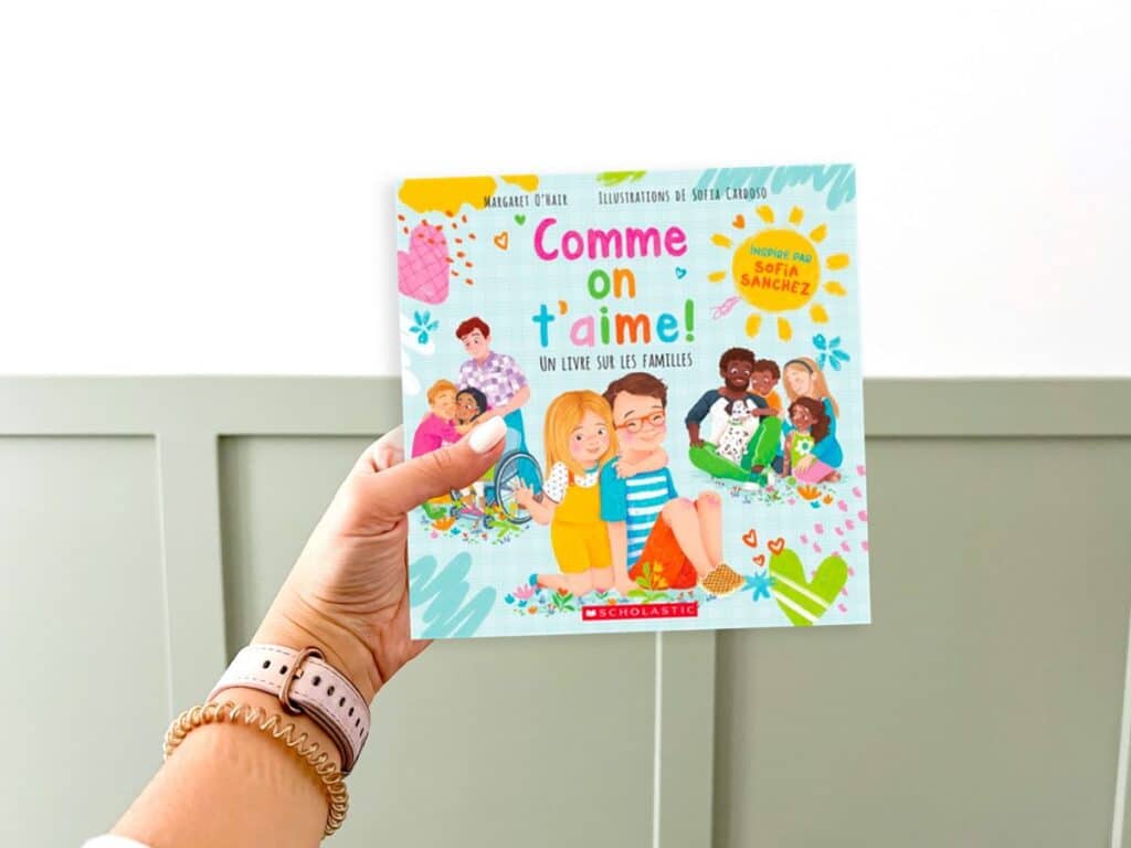 Comme on t'aime! Un livre sur les familles is a great French pride read aloud book about the differences in families.